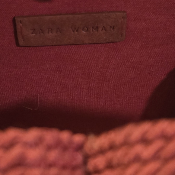 Zara Women Woven Red Heart Chain Purse With Tie - Picture 9 of 13